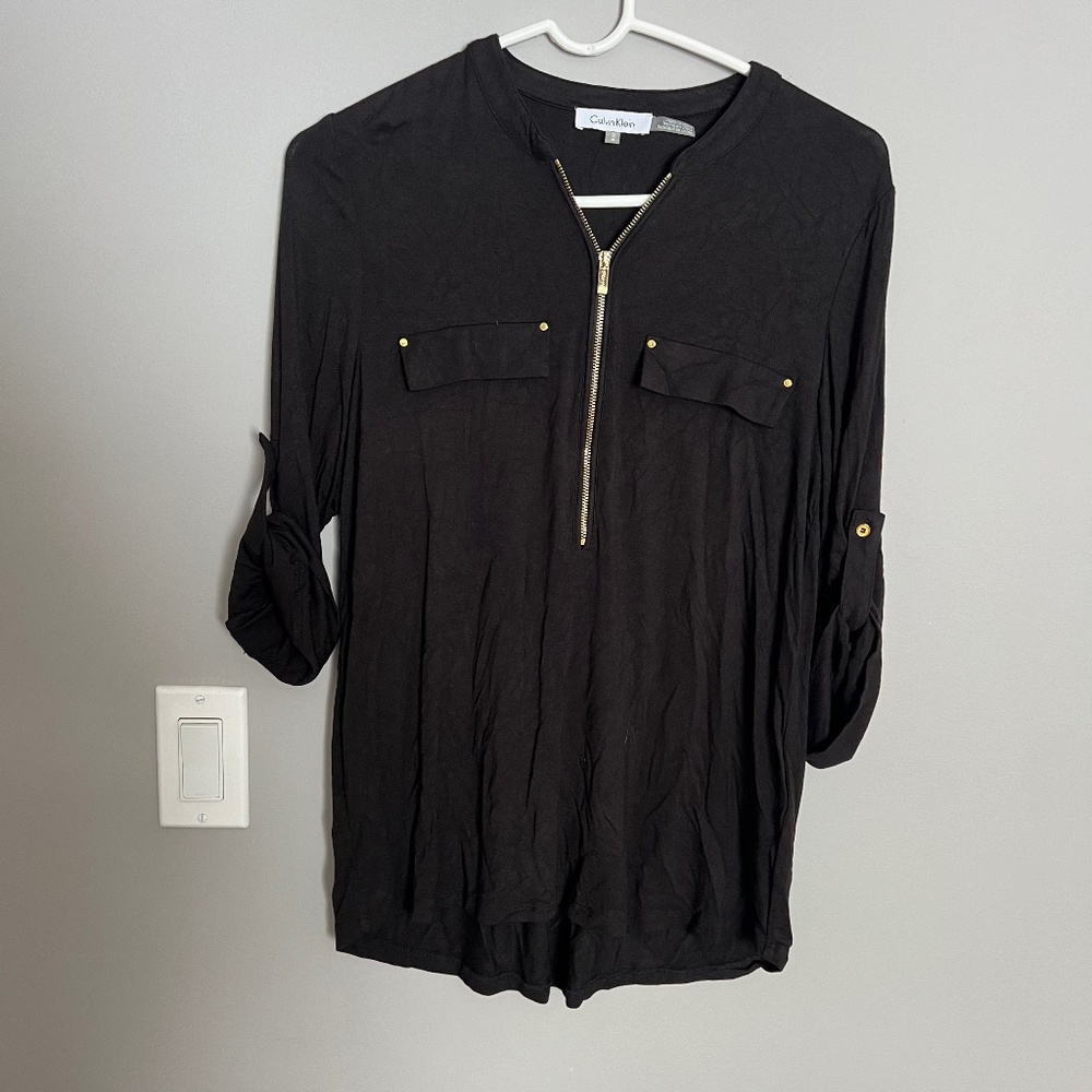 Calvin Klein Women's Black Gold Stretchy Top Medium